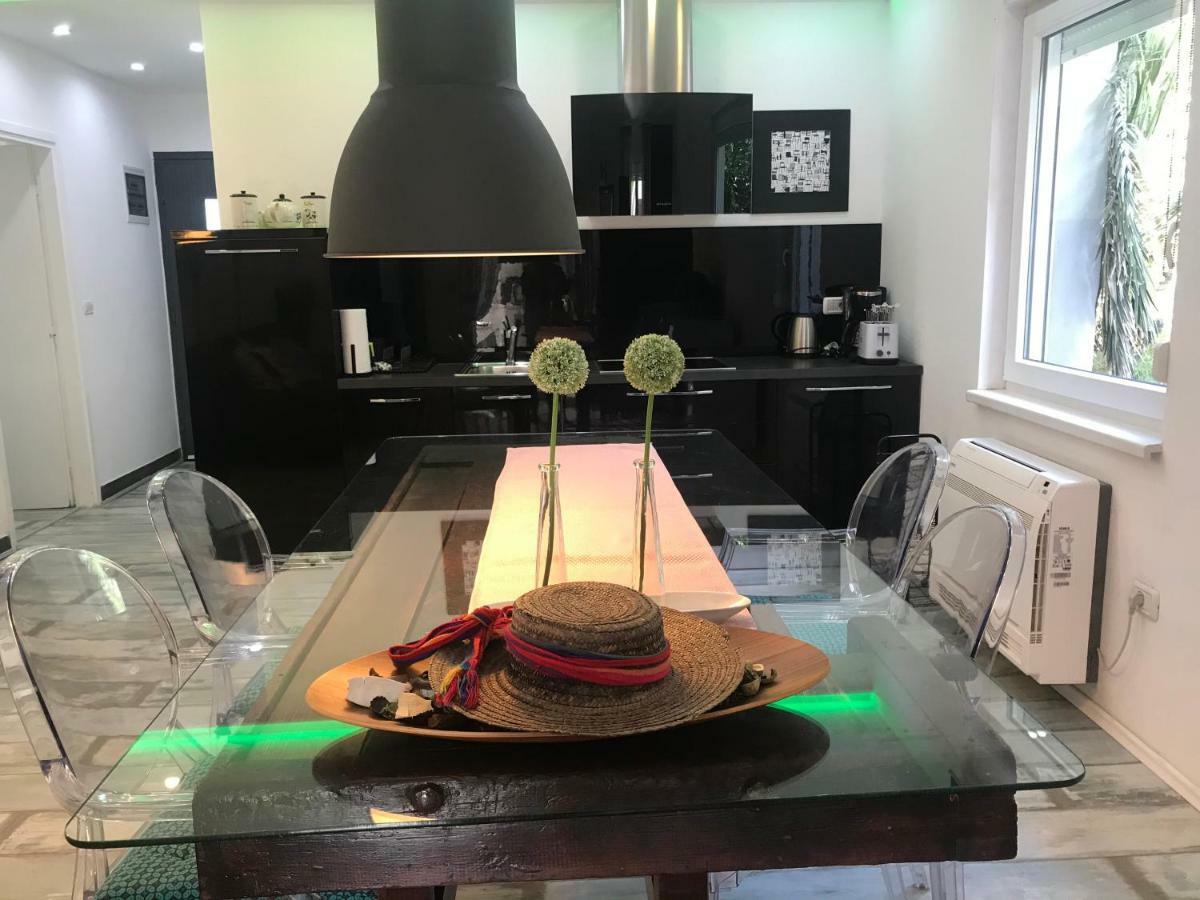 Pine And Lime Apartments PUY 외부 사진
